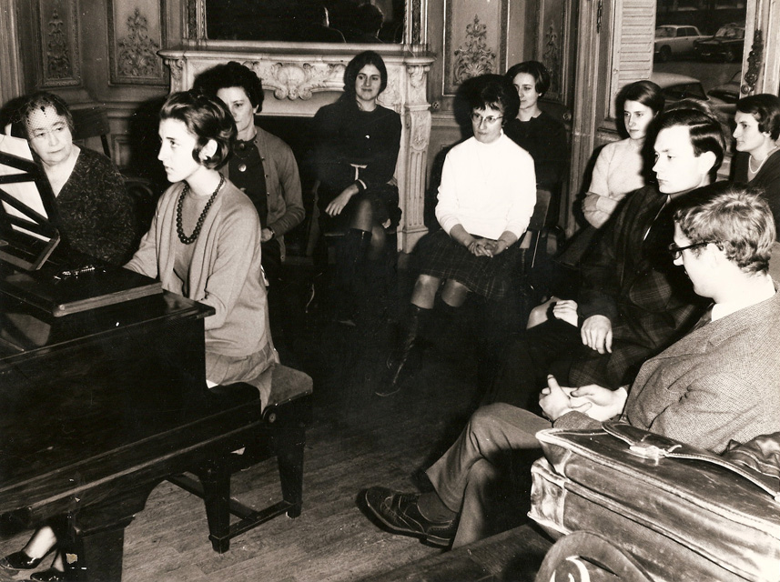 In the Virtuoso Class of  Mme. Bascourret de Gueraldi, at the Ecole Normale de Musique, Paris, 1968.
